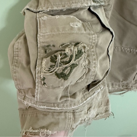 Abercrombie & Fitch Tan distressed baggy Cargo Shorts vintage waist 36 - Picture 11 of 11